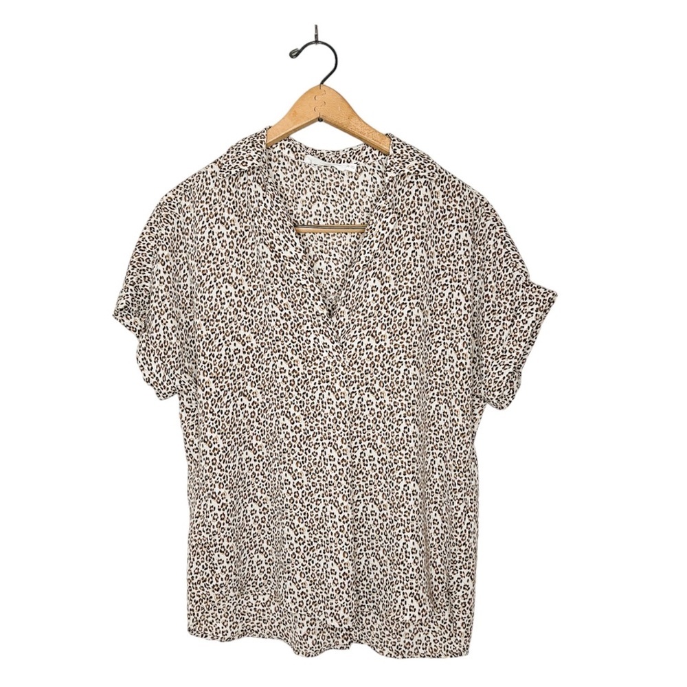 All In Favor Nordstrom Leopard Animal Print Short Sleeve Button Back Top Xs